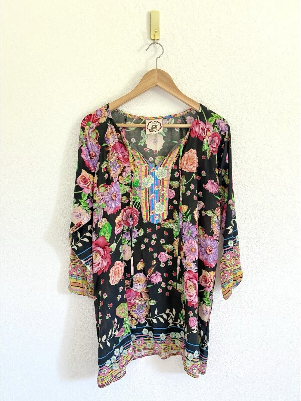 A&A Clothing Boho Viscose Satin Peasant Tunic Blouse Floral V-Neck Size Large